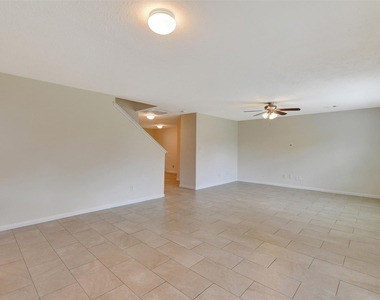 29198 Legends Green Drive - Photo Thumbnail 15