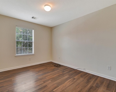 29198 Legends Green Drive - Photo Thumbnail 32