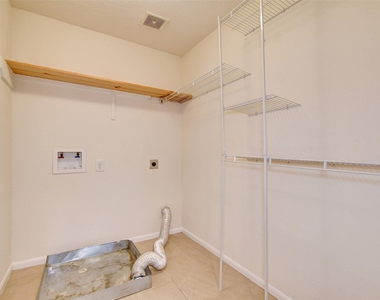 29198 Legends Green Drive - Photo Thumbnail 35