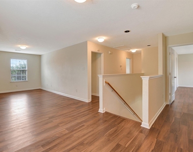 29198 Legends Green Drive - Photo Thumbnail 23