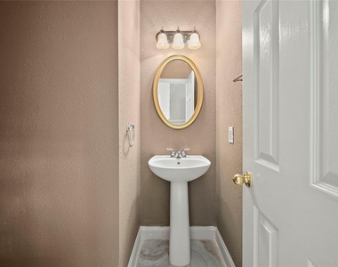 22430 Water Edge Lane - Photo Thumbnail 26