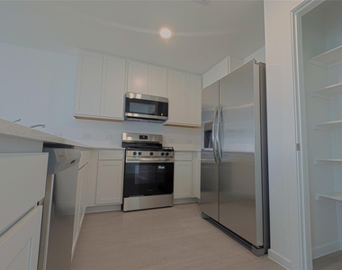 21518 Willow River Canyon Lane - Photo Thumbnail 6