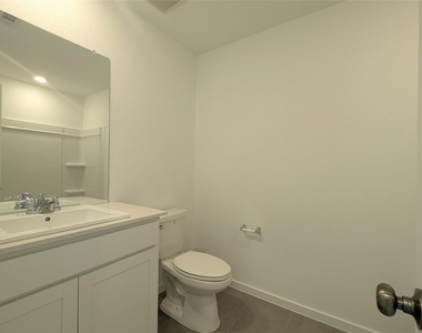 21518 Willow River Canyon Lane - Photo Thumbnail 16