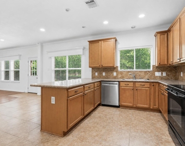 174 Spindle Tree Circle - Photo Thumbnail 21