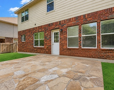174 Spindle Tree Circle - Photo Thumbnail 5