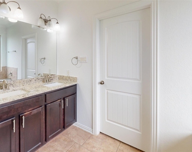 14607 E Ginger Spice Court - Photo Thumbnail 14