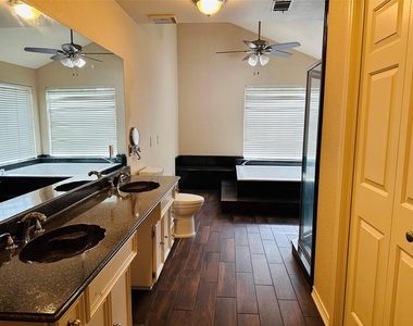 33615 Dobbin Huffsmith Road - Photo Thumbnail 29