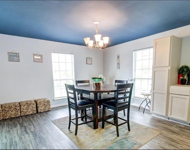 641 4th Street - Photo Thumbnail 12