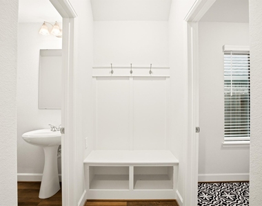 2539 Summer Peach Street - Photo Thumbnail 17