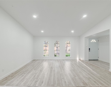2210 Stillmeadow Drive - Photo Thumbnail 1