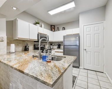1330 Old Spanish Trail - Photo Thumbnail 10