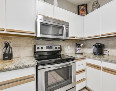 1330 Old Spanish Trail - Photo Thumbnail 9