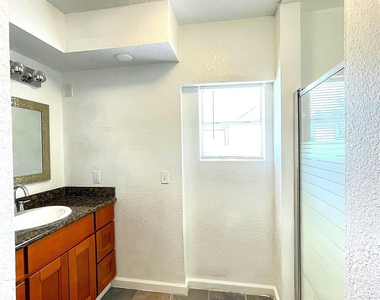 316 Rabbit Trail - Photo Thumbnail 13