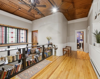 42 Maple - Photo Thumbnail 12