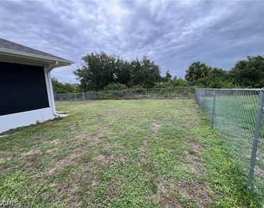 1543 Hightower Avenue S - Photo Thumbnail 4