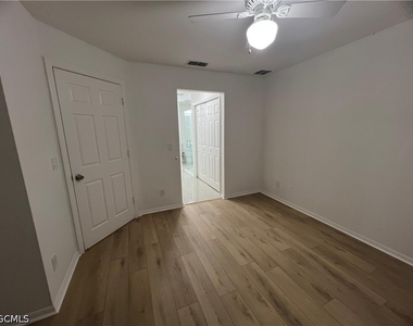 1543 Hightower Avenue S - Photo Thumbnail 10