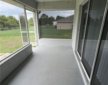 1543 Hightower Avenue S - Photo Thumbnail 5