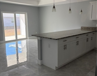 4727 21st Street Sw - Photo Thumbnail 5