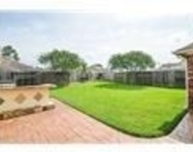 11301 Misty Morning Street - Photo Thumbnail 22