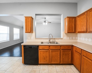 18110 Bare Branch Lane - Photo Thumbnail 10