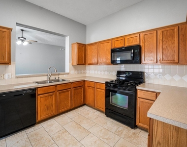 18110 Bare Branch Lane - Photo Thumbnail 11