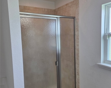 1330 Nw 7th Avenue - Photo Thumbnail 20