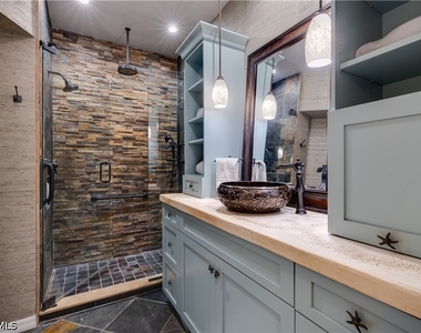 8420 Excalibur Circle - Photo Thumbnail 18