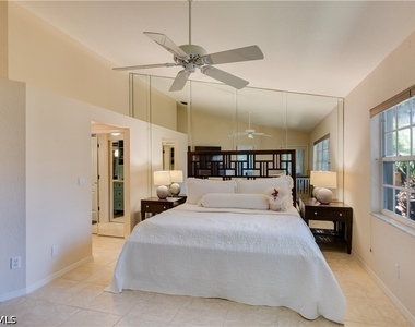 8420 Excalibur Circle - Photo Thumbnail 15