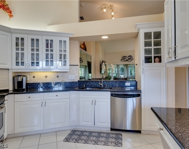 8420 Excalibur Circle - Photo Thumbnail 12