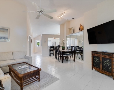 8420 Excalibur Circle - Photo Thumbnail 11