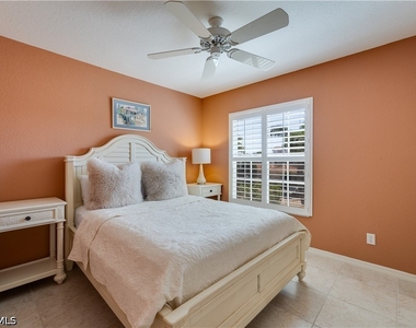 8420 Excalibur Circle - Photo Thumbnail 19