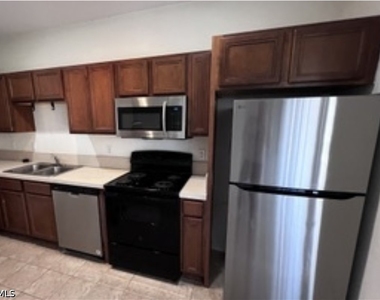 17533 Laurel Grove Court - Photo Thumbnail 1