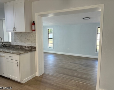 1428 Se 20th Avenue - Photo Thumbnail 29