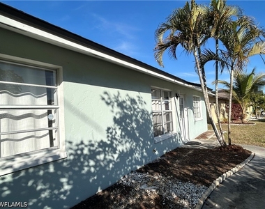 1428 Se 20th Avenue - Photo Thumbnail 2
