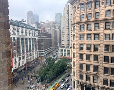 West 34th Street - Photo Thumbnail 2
