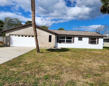 1030 Albin Street - Photo Thumbnail 15