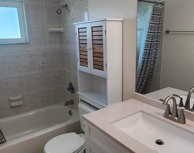 1550 W Central Avenue - Photo Thumbnail 9
