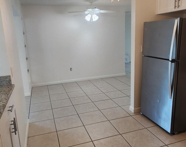 1550 W Central Avenue - Photo Thumbnail 19