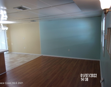 214 Madison Avenue - Photo Thumbnail 4