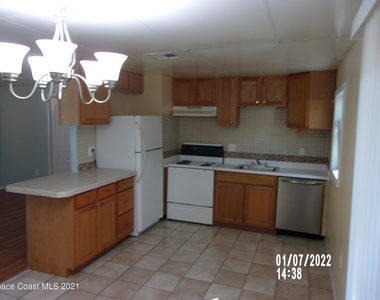 214 Madison Avenue - Photo Thumbnail 8