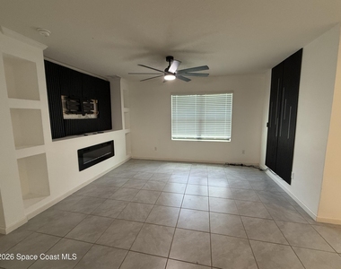 4422 Talbot Boulevard - Photo Thumbnail 3