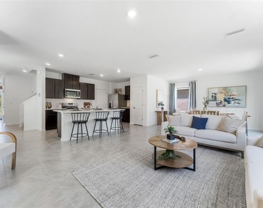 7181 Broad River Avenue - Photo Thumbnail 10