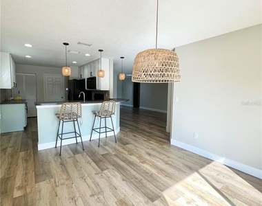 5313 Cordgrass Bend Lane - Photo Thumbnail 6