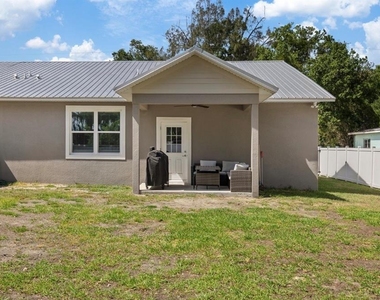 1311 W Washington Street - Photo Thumbnail 15