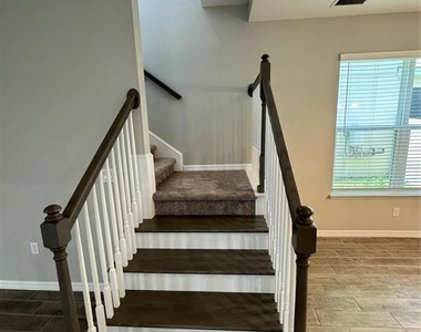 13823 Rangeland Boulevard - Photo Thumbnail 15