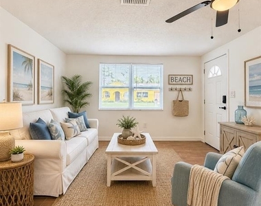 7201 Daggett Terrace - Photo Thumbnail 13