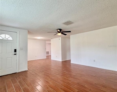 7201 Daggett Terrace - Photo Thumbnail 11