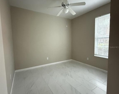 13572 Turtle Marsh Loop - Photo Thumbnail 9