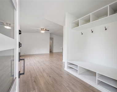 1508 E Jean Street - Photo Thumbnail 6