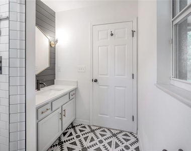 1508 E Jean Street - Photo Thumbnail 27